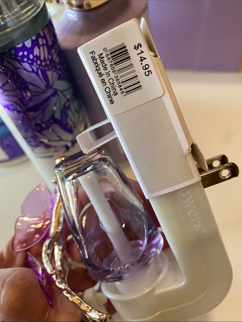 Bath & Body Works Purple Butterfly Bath & Body Gift Set with Gold Accents - Picture 10 of 12